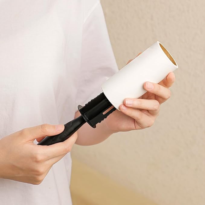 Lint Roller for Clothes Extra Sticky Pet Hair Removal Roller with Refills, Refillable Handle with 4 Sticky Rolls (Black Stick)