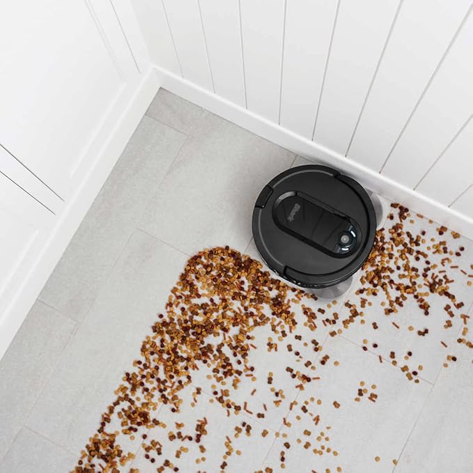 Shark IQ App-Controlled Self-Emptying Robot Vacuum, RV100AE/UR1000SR - Black (Renewed)