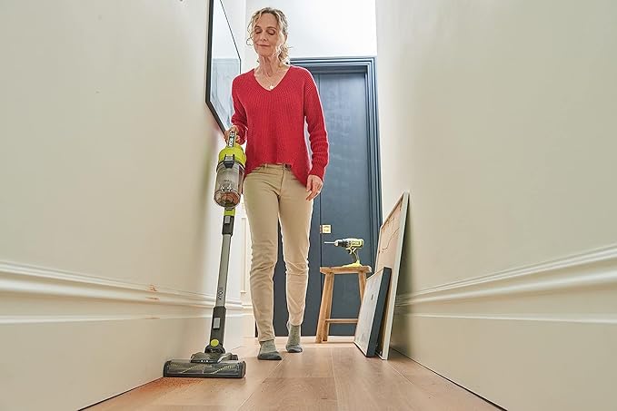 RYOBI 18 V ONE+ RSV18-0 Cordless Floor Vacuum Cleaner (30 AirWatt Suction Power, 820 l/min Airflow, 24 cm Wide Floor Nozzle, without Battery and Charger), Green