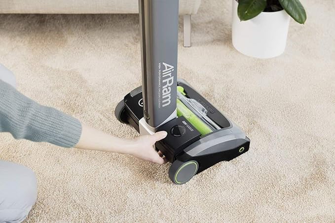 Bissell 1984 Air Ram Cordless Vacuum, Green Air Ram