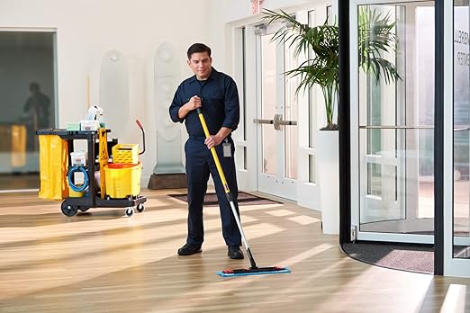 Rubbermaid Commercial Products Microfiber Adaptable Flat Mop Kit for WaveBrake Yellow Extendable Handle for Heavy-Duty Cleaning/Hardwood/Tile/Laminated Floors in Kitchen/Lobby/Office