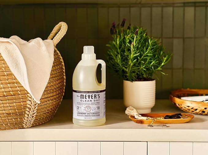 MRS. MEYER'S CLEAN DAY Liquid Laundry Detergent, Infused with Essential Oils, Lavender, 64 oz (64 Loads)